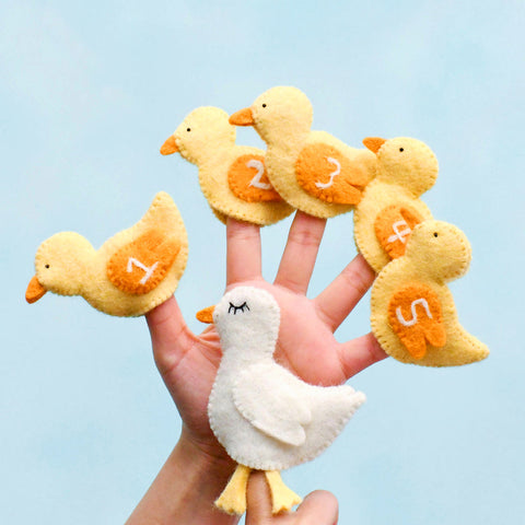 Tara Treasures Finger Puppets - Five Little Ducks (6pc)