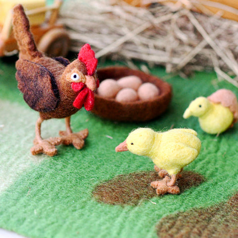 Tara Treasures Felt Chicken Life Cycle