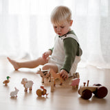 Q Toys Farm Animals & Tractor Set