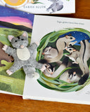 Tara Treasures Book & Finger Puppets Set - Jumping Joeys